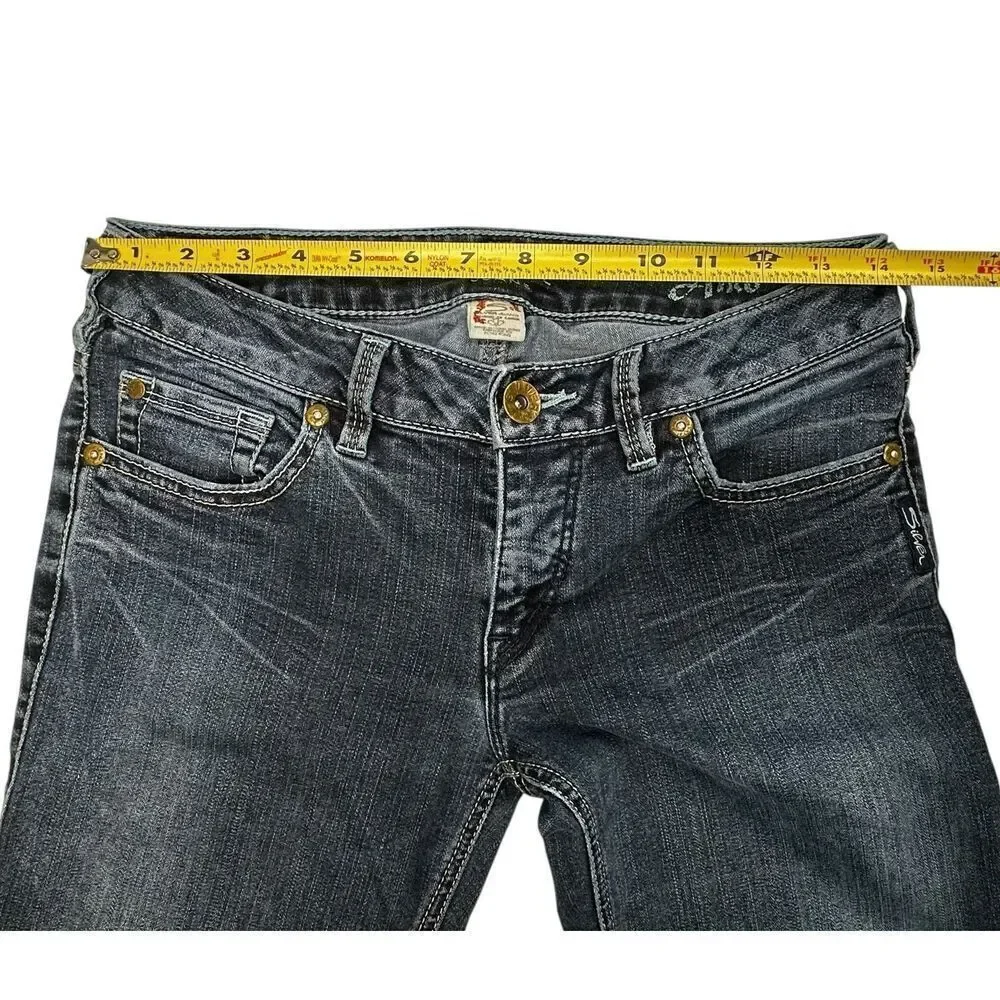 Silver Aiko Bootcut Dark Wash Low Rise Denim Blue Jeans Women’s Size 28x29